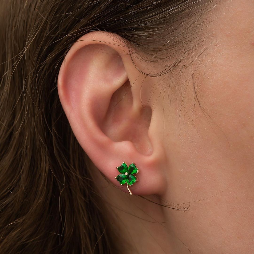 Clover Shape Green Heart Cut Cubic Zirconia Prong Earrings For Her | Four Leaf Clover Earring For Women | Bridesmaid And Cut Earring