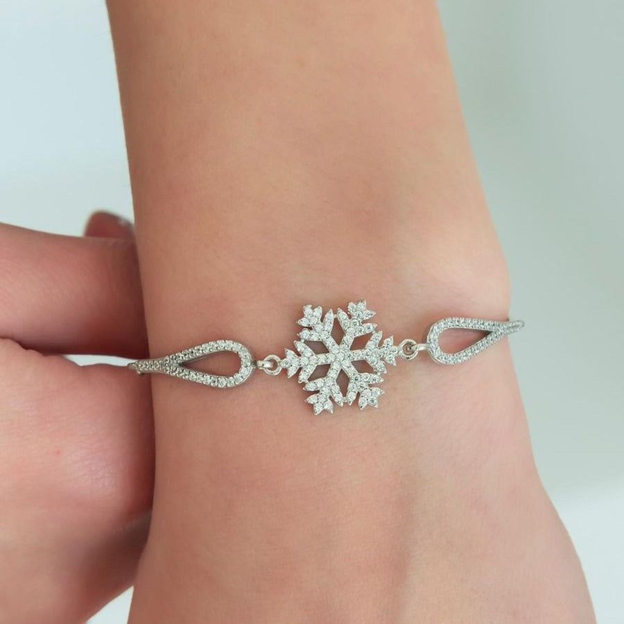 White Round Brilliant Cut Signity Diamond Cluster Bracelet For Women | Anniversary Gift Bracelet For Wife | Delicate Jewelry