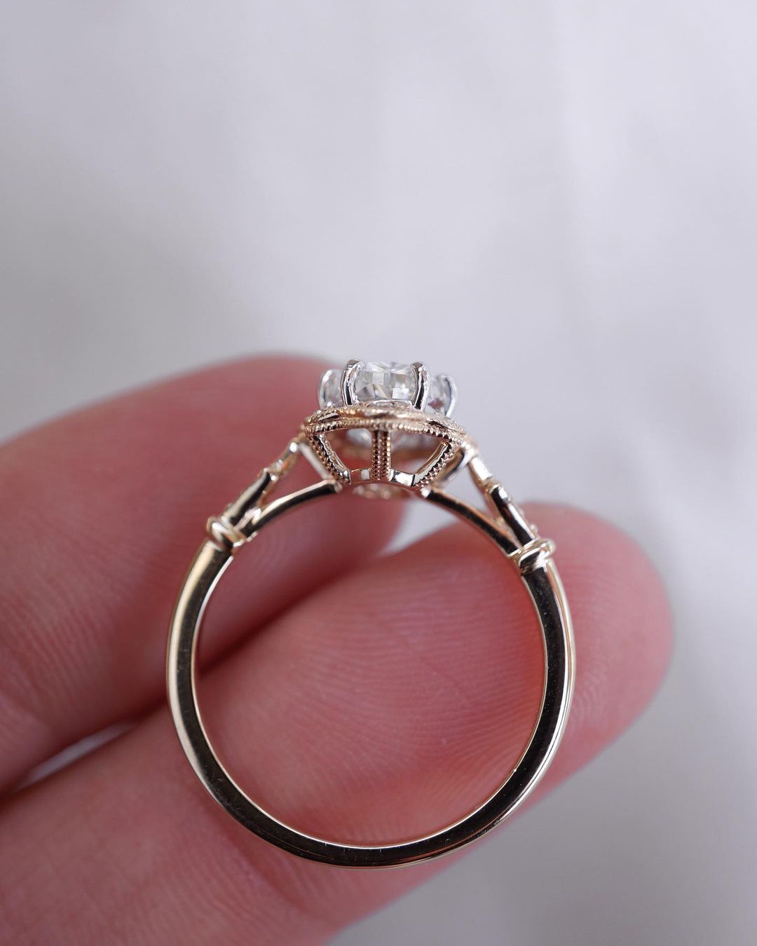 Vintage 2.8Ct White Oval Cut Solitaire Ring For Her | Anniversary Gift Ring For Wife | Stacking Ring For Women | Gift For Love