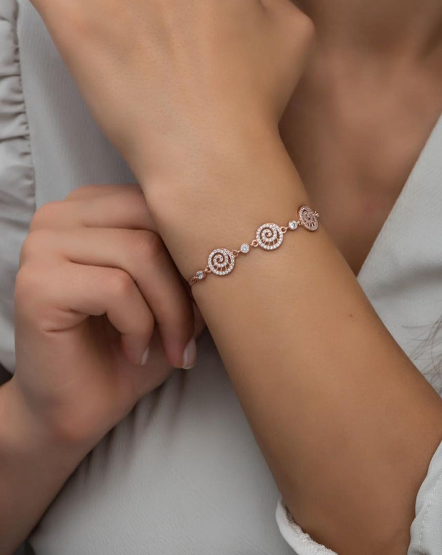 Rose Shape White Round Brilliant Cut Signity Diamond Pave Bracelet | Engagement Proposal Gift Bracelet For Her | Fashion Jewelry For Women