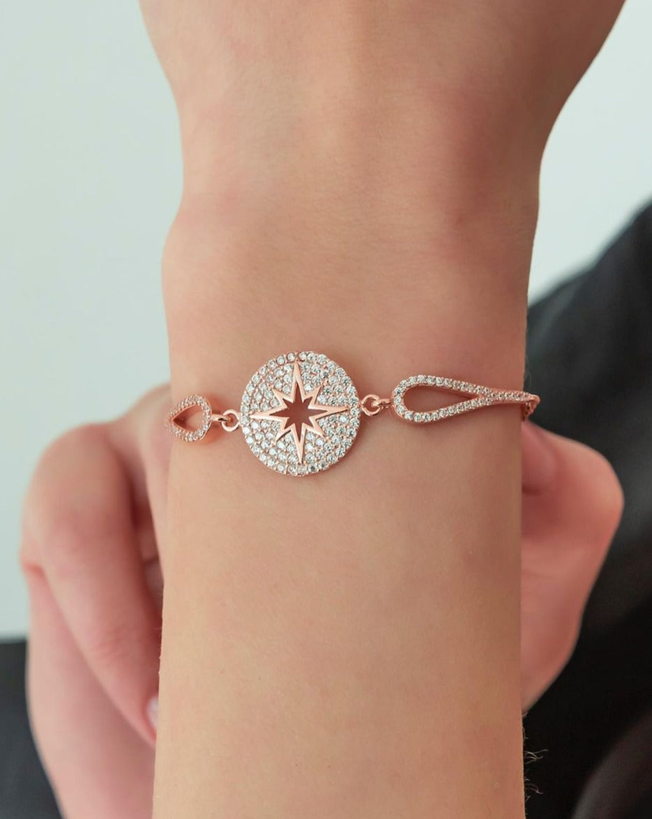 Cuff Model Polar Star White Round Brilliant Cut Signity Diamond Cluster Bracelet | Special Occasion Bracelet For Her | Anniversary Gift Bracelet For Wife