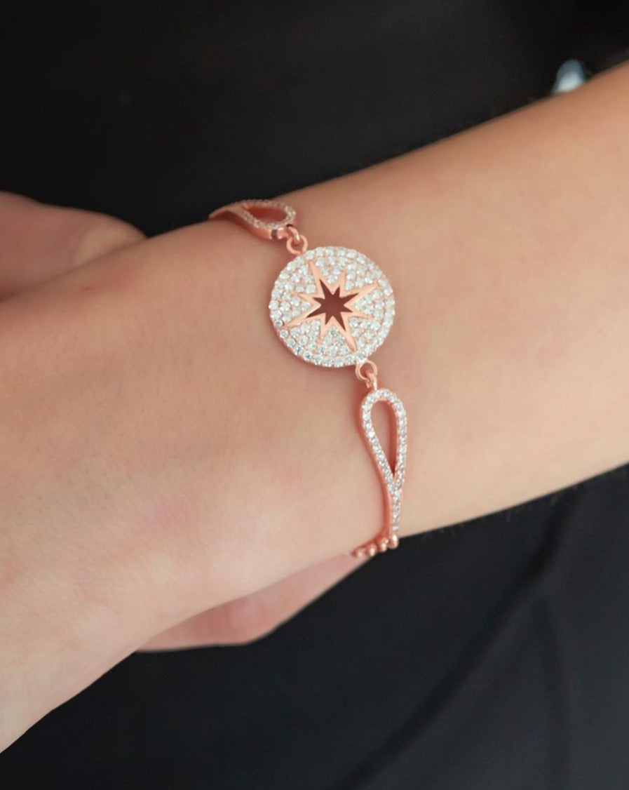 Cuff Model Polar Star White Round Brilliant Cut Signity Diamond Cluster Bracelet | Special Occasion Bracelet For Her | Anniversary Gift Bracelet For Wife