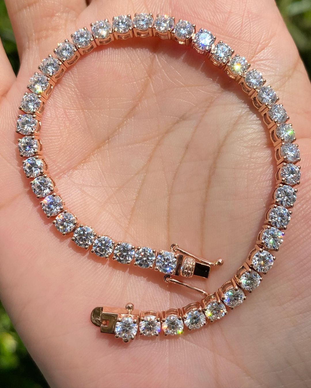 White Round Brilliant Cut Signity Diamond Tennis Bracelet For Women | Prong Set Tennis Bracelet | Engagement Gift For Fiancee