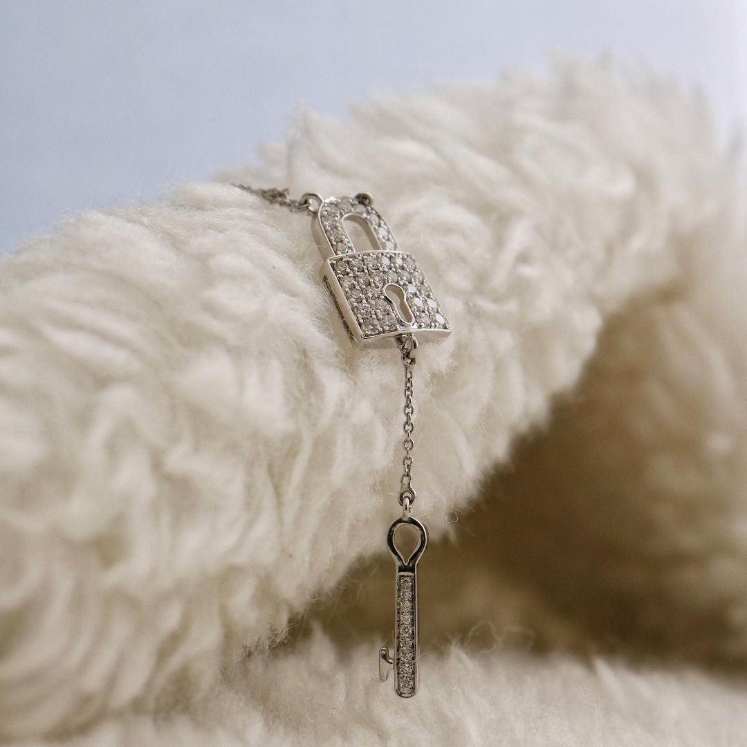 Lock And Key Shape 3.50Ct White Round Cut Cluster Pendant | Designer Pendant | Timeless Design | Stunning Pendant | Jewelry Collection