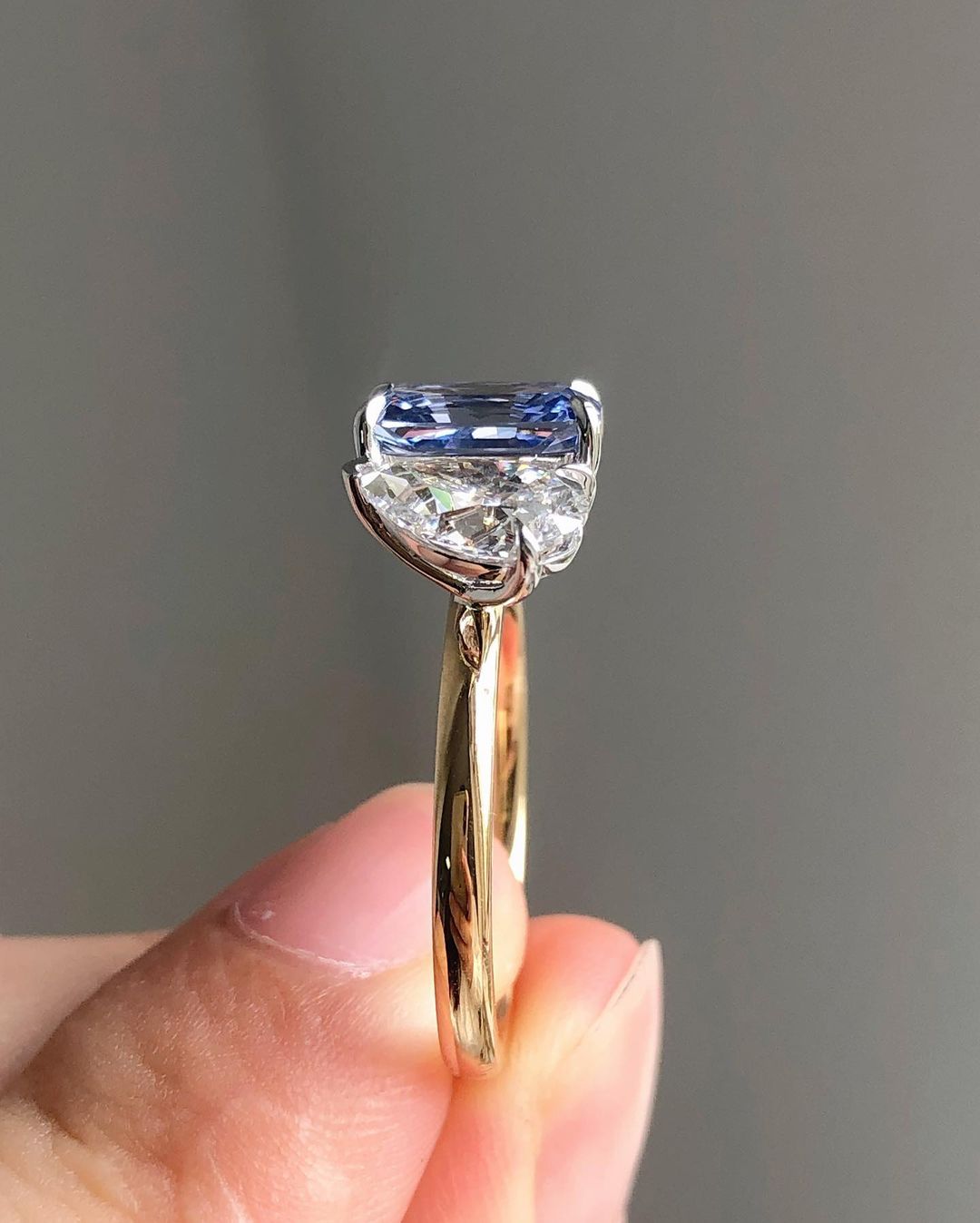 3.20Ct White Pear And Blue Radiant Cut Two Stone Ring | Toi Et Moi Ring | Engagement Ring