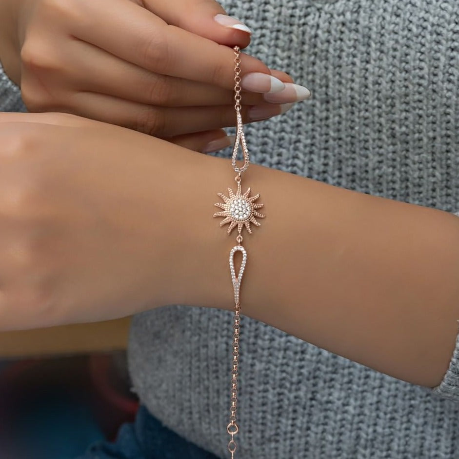 Sun Shape White Round Brilliant Cut Signity Diamond Cluster Bracelet | Engagement Gift Bracelet For Fiancee | Fashion Jewelry For Women