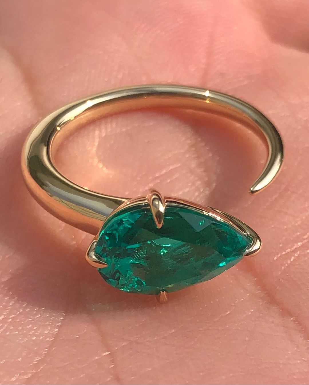 2.88Ct Green Pear Cut Solitaire Ring | Proposal Ring For Her | Delicate Solo Diamond Ring | Statement Ring