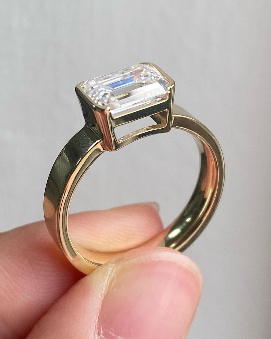 Awesome 3.10Ct Emerald Cut Half Bezel Ring | Proposal Ring | Engagement Ring