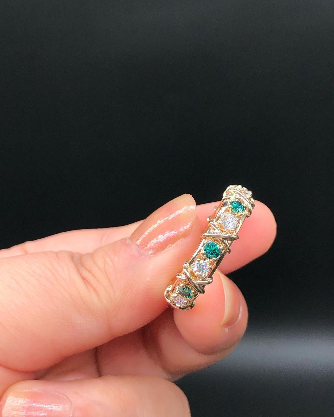 2.77Ct White And Green Round Cut Full Eternity Band Ring | Daily Wear Band Ring For Women | Classic Band Ring