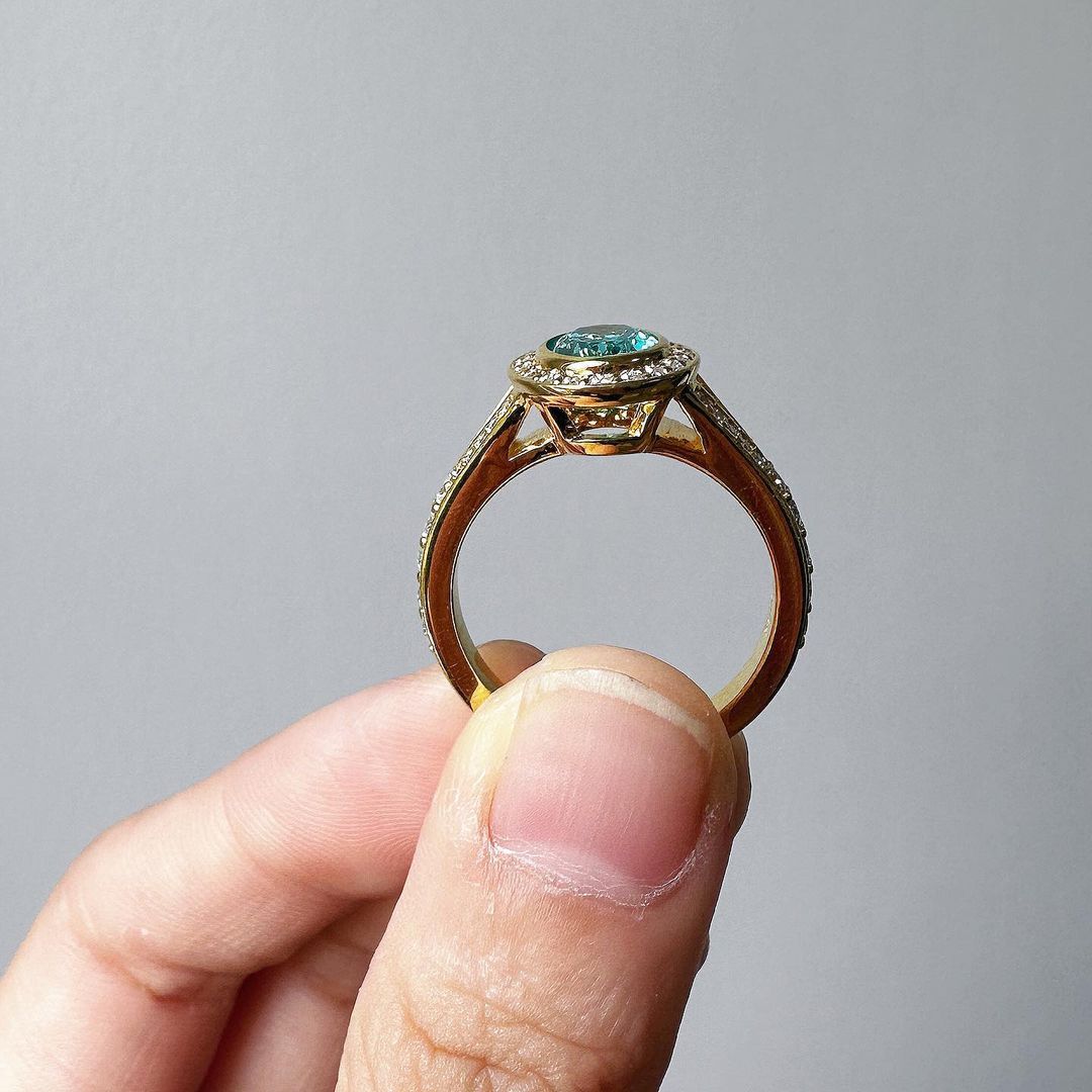 3.20Ct Aquamarine Color Oval Cut Bezel With Halo Ring | Split Shank Ring | Party Wear Ring For Women | Birthstone Ring