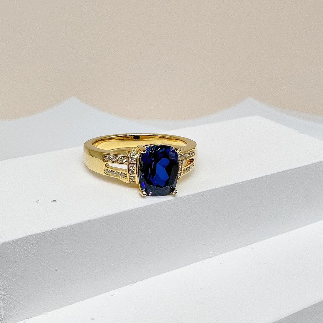 3.20Ct Blue Cushion Cut Solitaire Ring | Engagement Ring For Fiancée | Luxury Jewelry | Birthstone Ring