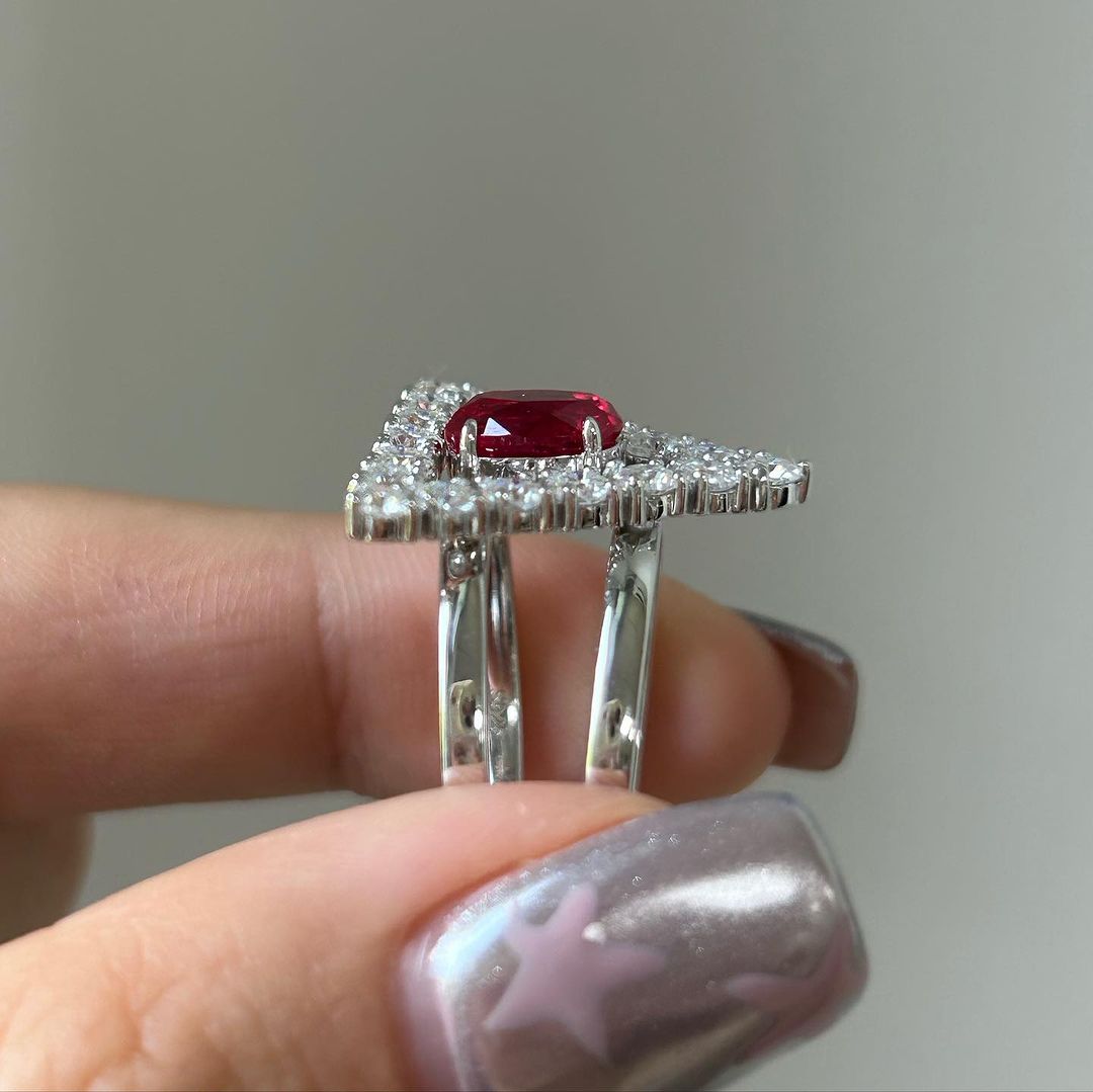 2.77Ct Red Oval Cut Solitaire Ring Set | Party Wear Ring Set | Birthstone Ring Set | Minimalist Ring Set