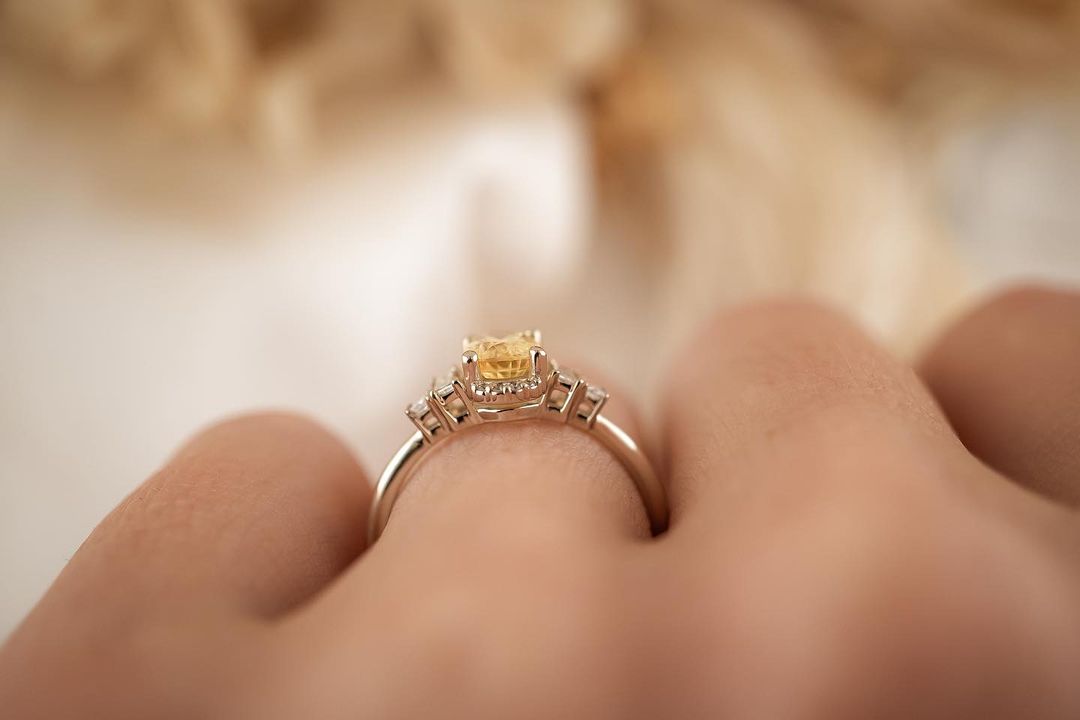 2.8Ct Canary Yellow Oval Cut Solitaire Ring | Party Wear Ring For Women | Classic Ring | Personalized Gift