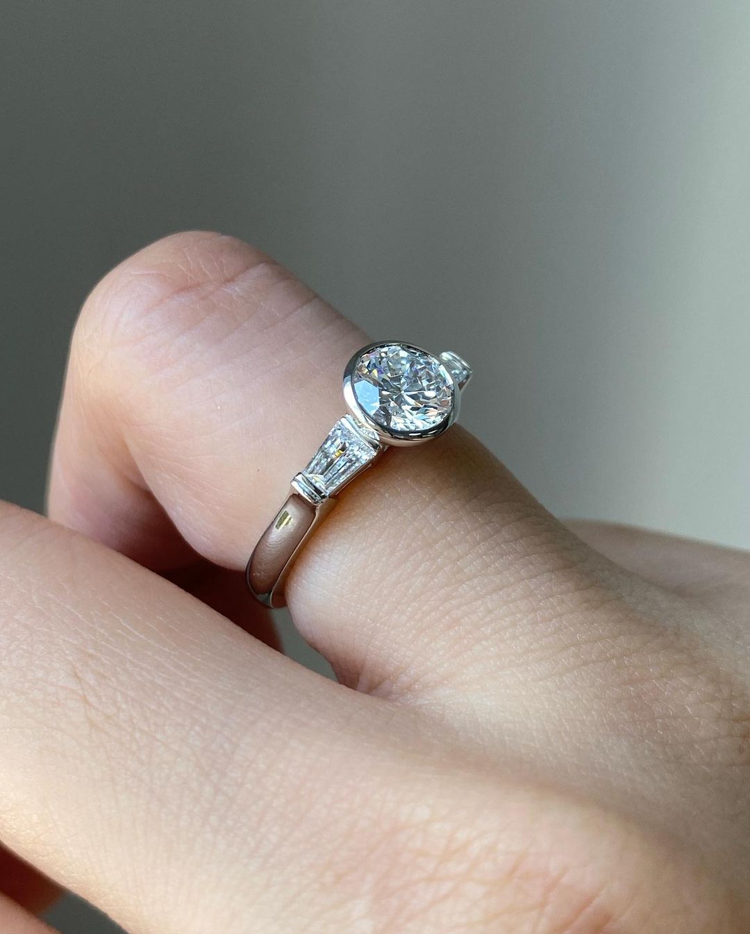 2.60Ct White Round Cut Bezel Ring | Anniversary Gift Ring For Wife | Customize Ring For Women