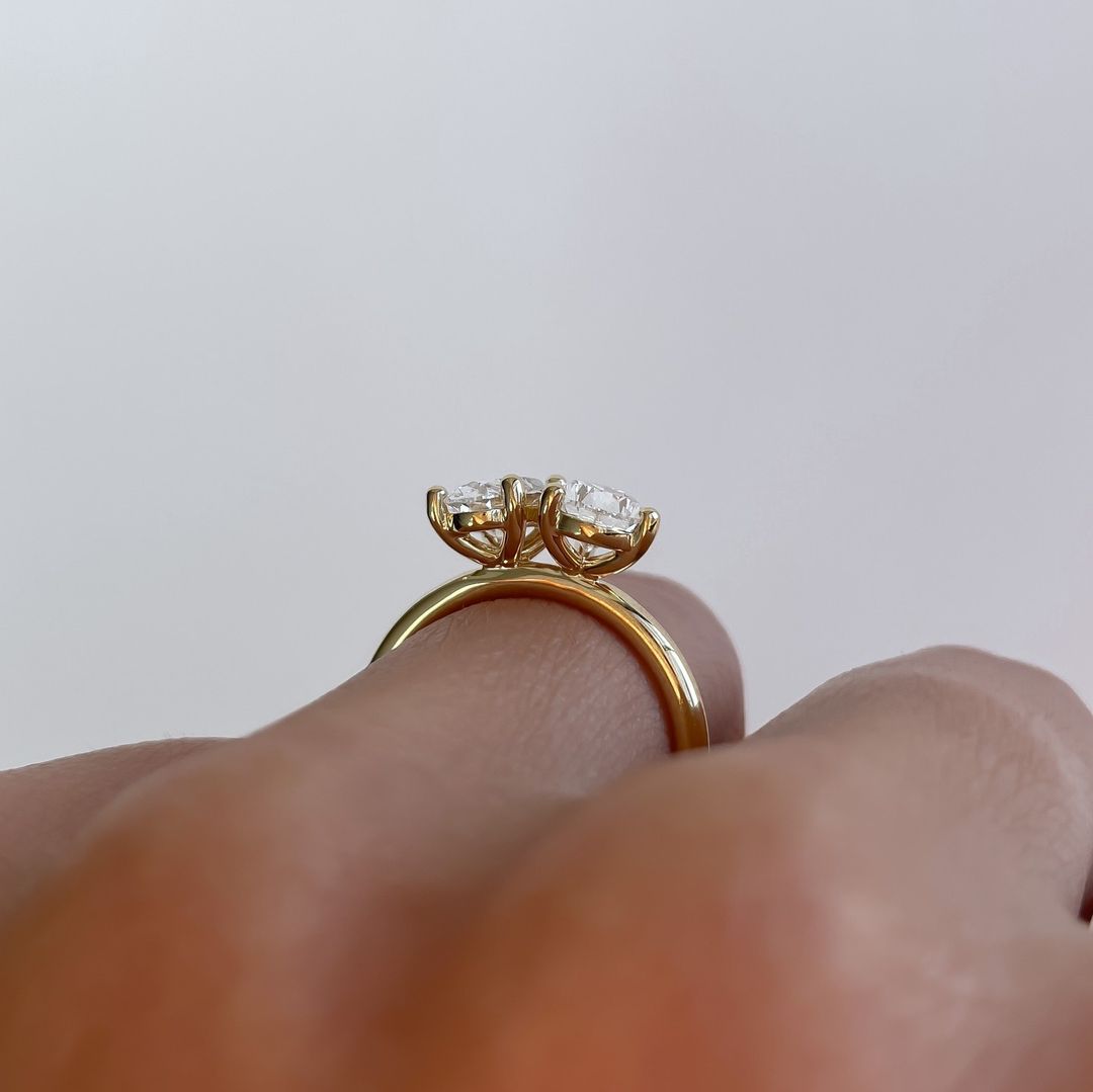 2.4Ct White Oval And Pear Cut Two Stone Ring | Anniversary Gift Ring | Toi Et Moi Ring | Daily Wear Ring