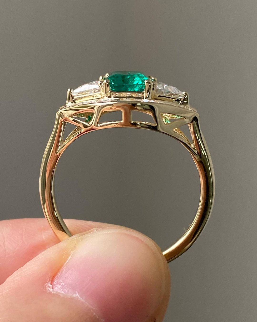 2.70Ct Green Emerald Cut Solitaire Ring | Party Wear Ring For Women | Ice Crushed Ring