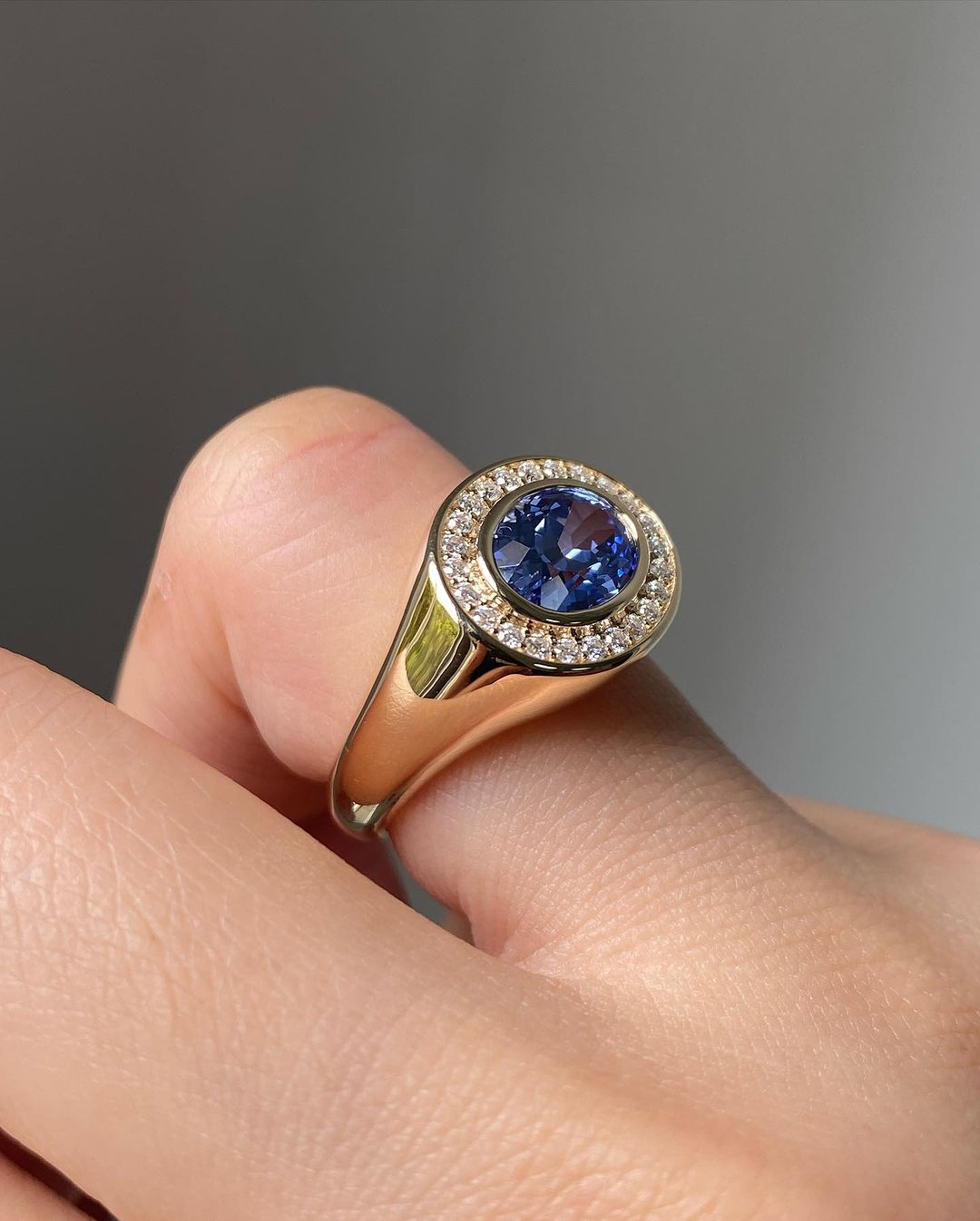 2.95Ct Blue Oval Cut Bezel And Halo Ring | Party Wear Ring For Women | Jewelry Collection