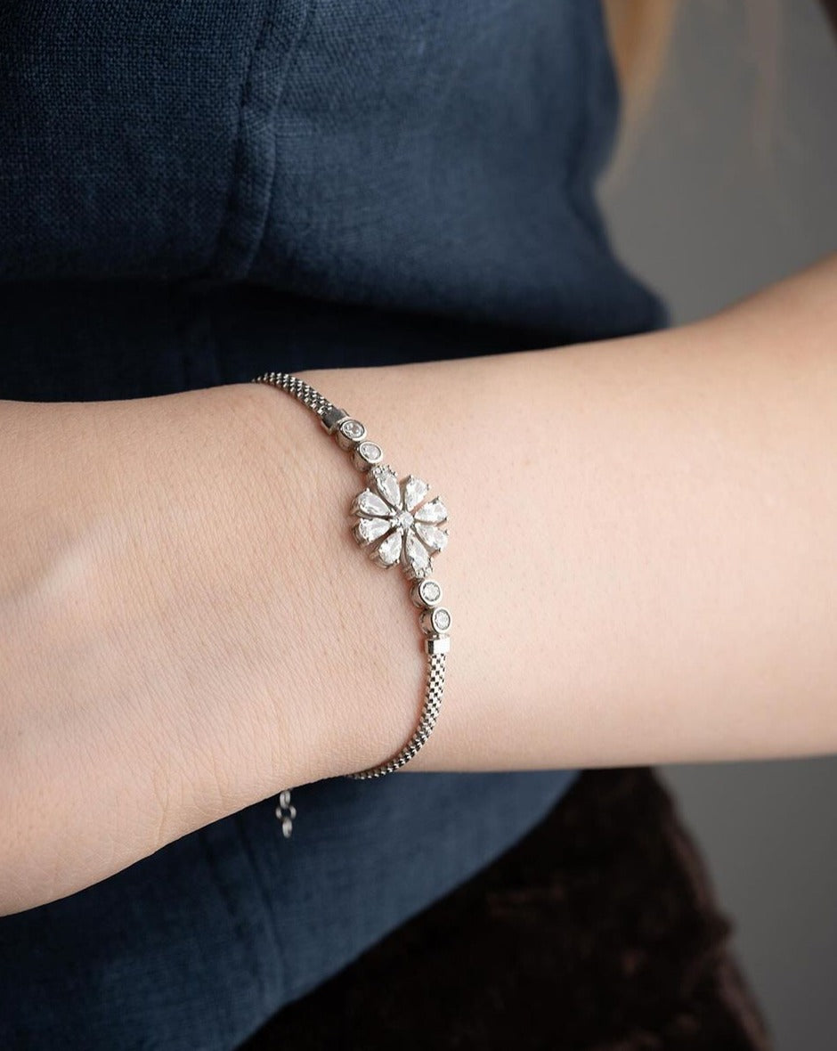 Flower Shape White Round And Pear Brilliant Cut Signity Diamond Prong Set Bracelet | Baby Shower Gift Bracelet | Fashion Jewelry