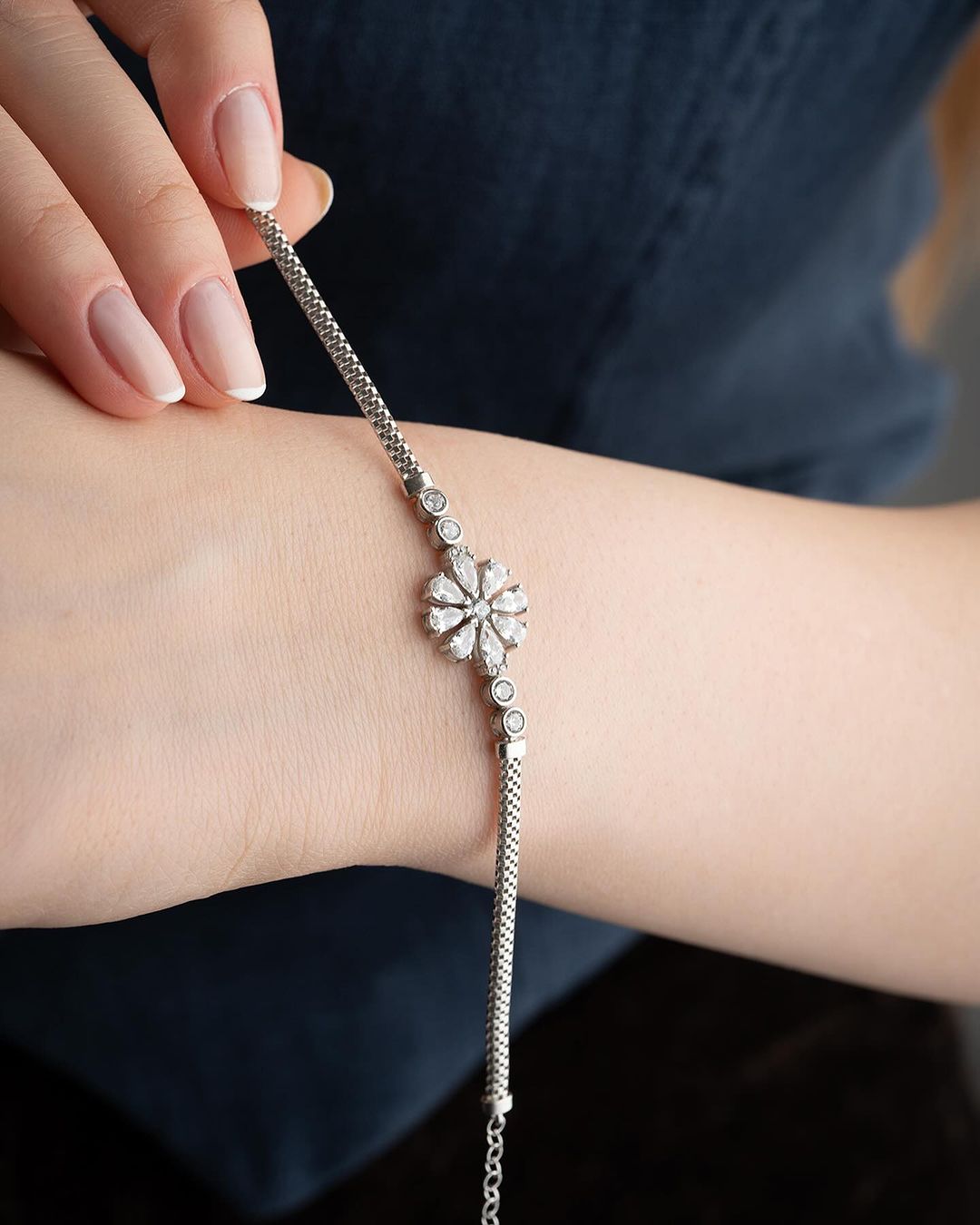 Flower Shape White Round And Pear Brilliant Cut Signity Diamond Prong Set Bracelet | Baby Shower Gift Bracelet | Fashion Jewelry