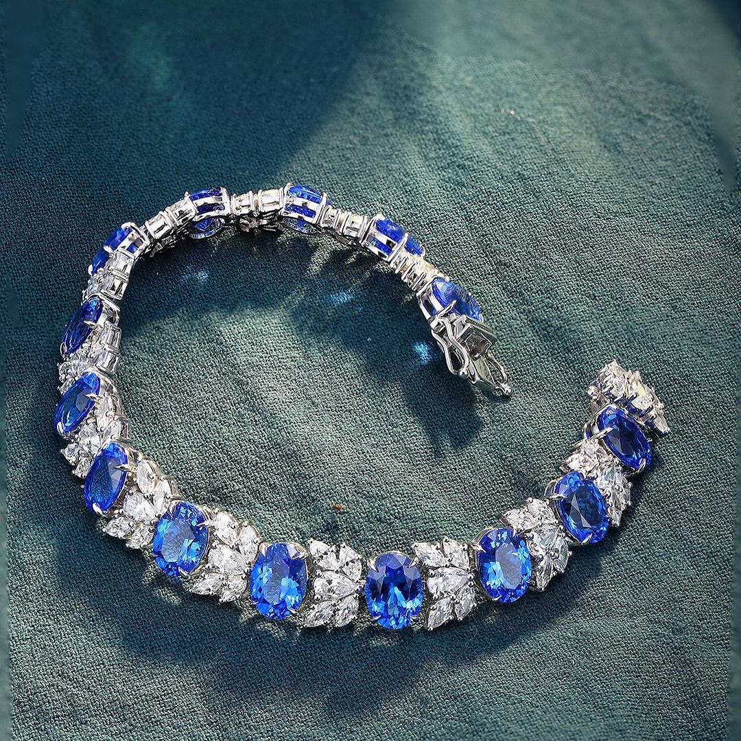 Blue Oval And White Pear And Marquise Brilliant Cut Signity Diamond Solitaire With Cluster Tennis Bracelet For Women | Party Wear Tennis Bracelet | Beautiful Designer Bracelet
