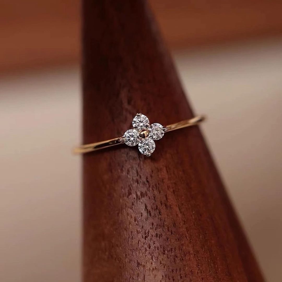 1.6Ct White Round Cut Prong Ring | Engagement Promise Ring For Fiancee | Minimalist Ring | Daily Wear Ring