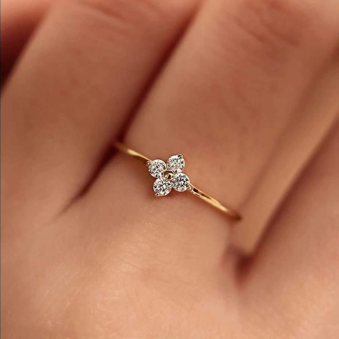 1.6Ct White Round Cut Prong Ring | Engagement Promise Ring For Fiancee | Minimalist Ring | Daily Wear Ring