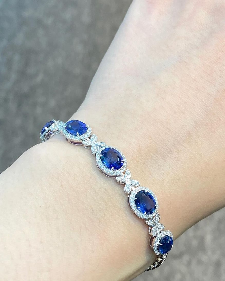 Blue Oval Brilliant Cut Signity Diamond Halo Bracelet For Her | Anniversary Gift Bracelet For Wife | Luxury Jewelry For Her