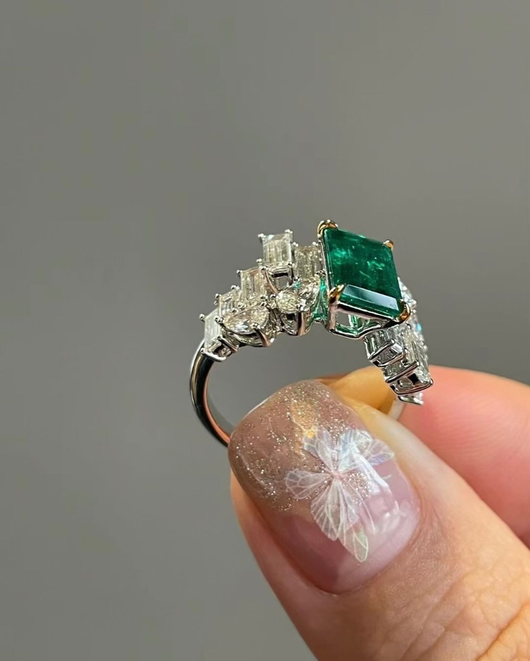 2.7CT Green Emerald Cut Solitaire Ring | Anniversary Gift Ring | Fancy Ring | Jewelry Collection