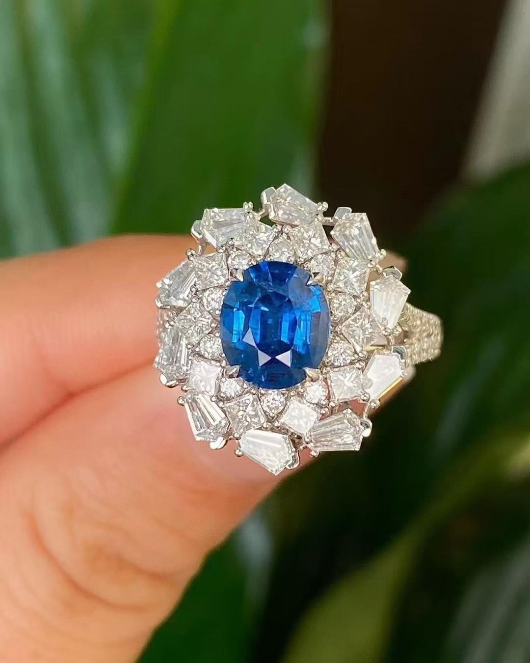3.8CT Blue Oval Cut Cluster Ring | Party Wear Ring For Women | Designer Ring | Fashionable Ring