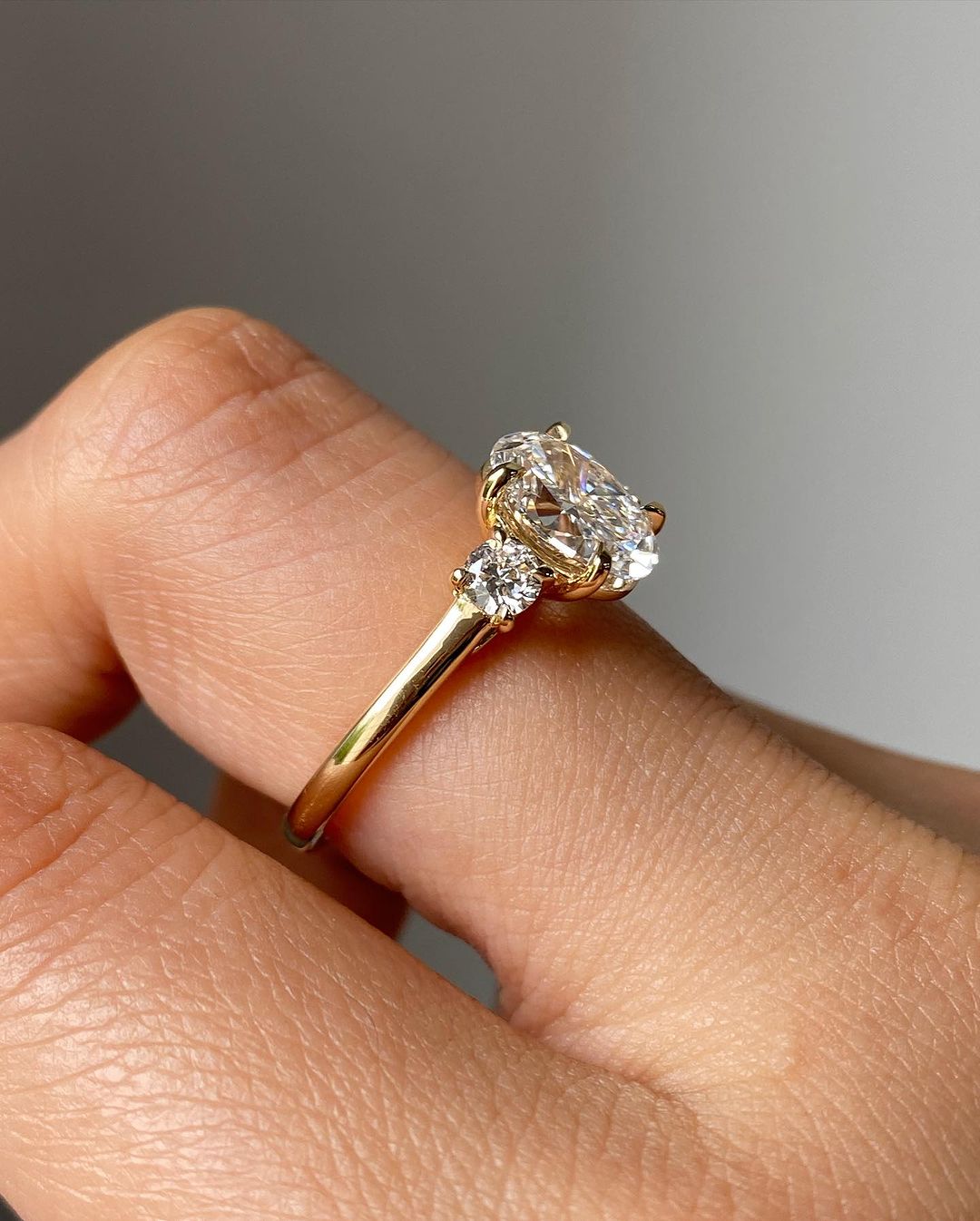 2.8CT White Oval Cut Three Stone Ring | Anniversary Gift Ring For Wife | Proposal Ring | Elegant Design Ring