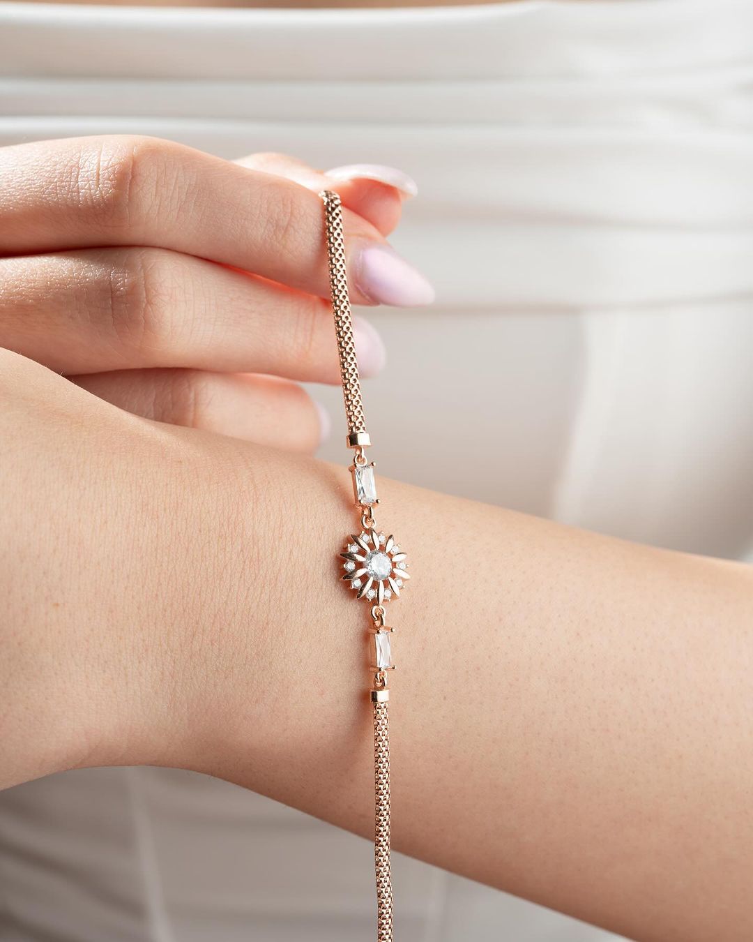 White Round Brilliant Cut Signity Diamond Solitaire Bracelet For Girl | Sun Shape Bracelet For Her | Everyday Wear Jewelry