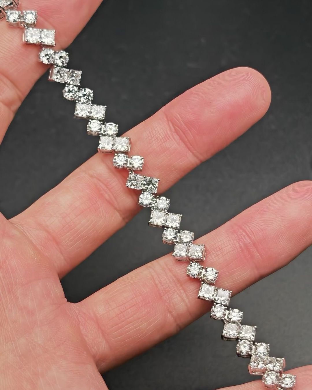 White Round And Princess Brilliant Cut Signity Diamond Prong Set Tennis Bracelet | Bridesmaid Wedding Gift Bracelet | Luxury Jewelry Piece For Women