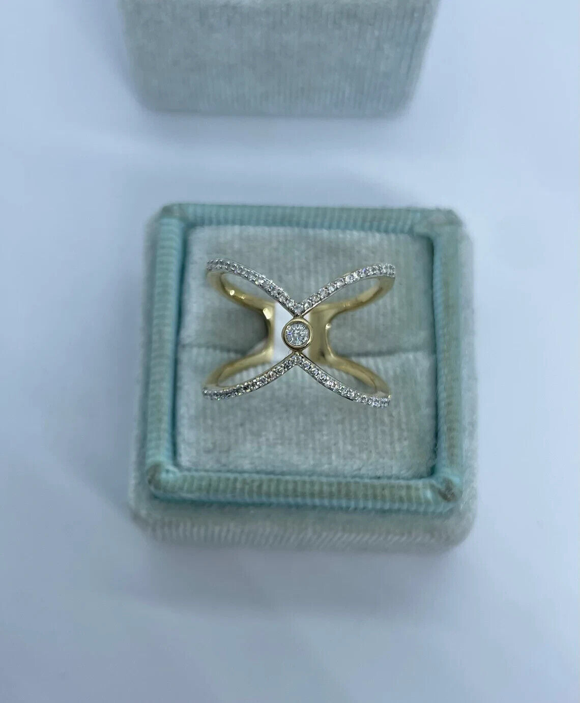 1.50Ct White Round Cut Bezel Ring | Special Occasion Ring | Party Wear Ring | Minimalist Ring