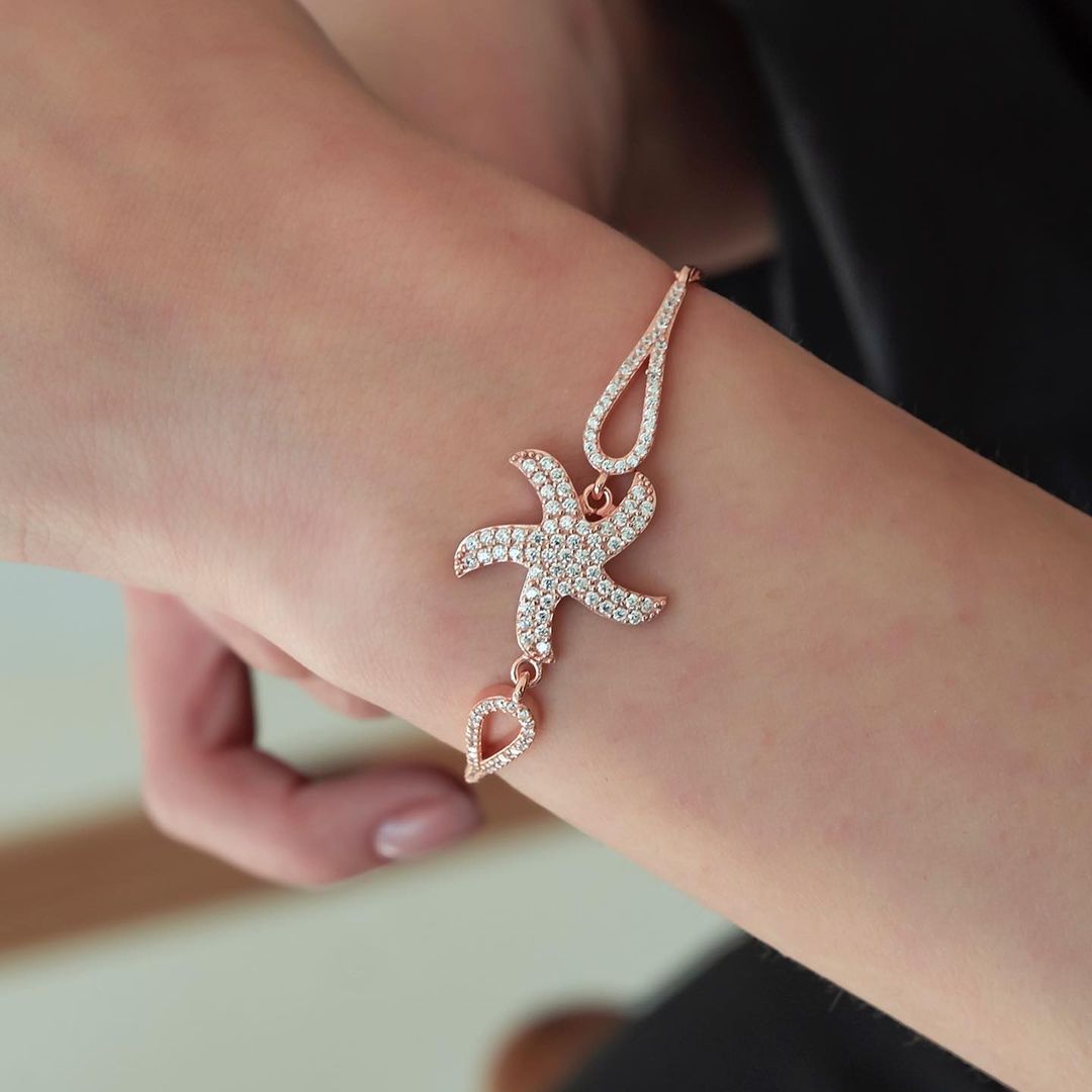 White Round Brilliant Cut Signity Diamond Micro Pave With Prong Bracelet For Women | Starfish Bracelet | Elegant Design Bracelet
