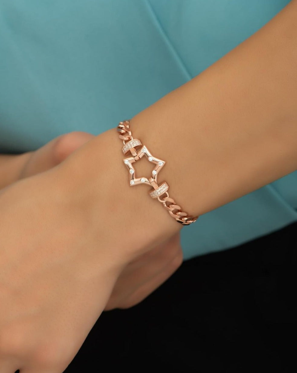 Star Shape White Round Brilliant Cut Signity Diamond Prong Set Bracelet | Cuban Chain Bracelet For Women | Fancy Bracelet For Her