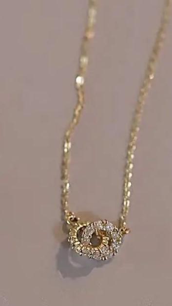Mini Rings Hooks Shape 2.55Ct White Round Cut Prong Pendant | Engagement Gift Pendant For Fiancée | Sentimental Gift Pendant | Jewelry Collection
