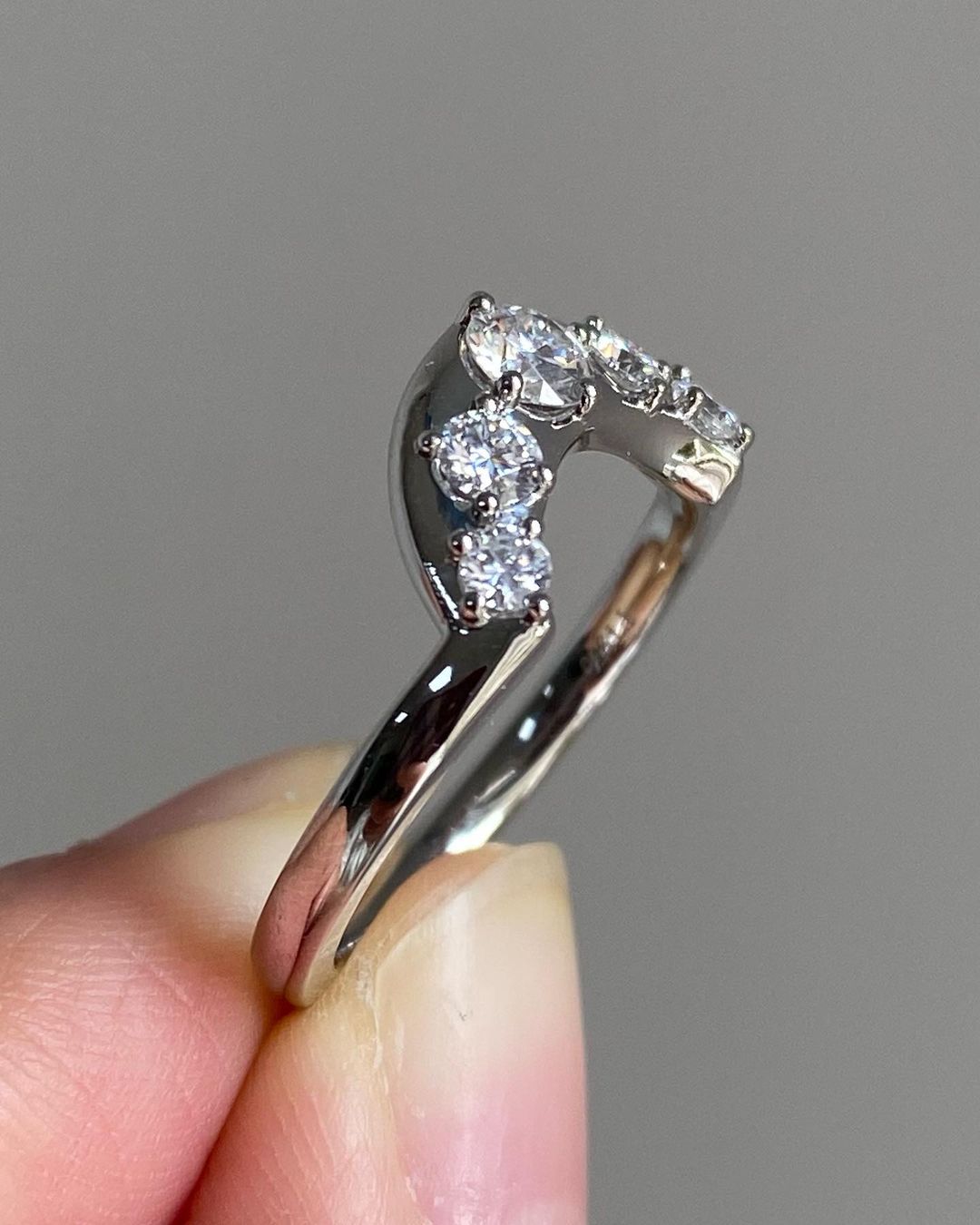 2.77Ct White Round Cut Prong Ring | Promise Ring For Her | Curve Shape Ring | Jewelry Collection