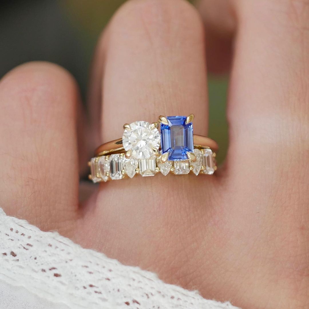 2.5CT White Round And Blue Emerald Cut Two Stone Ring Set | Anniversary Gift Ring Set For Wife | Toi Et Moi Ring Set | Designer Ring Set