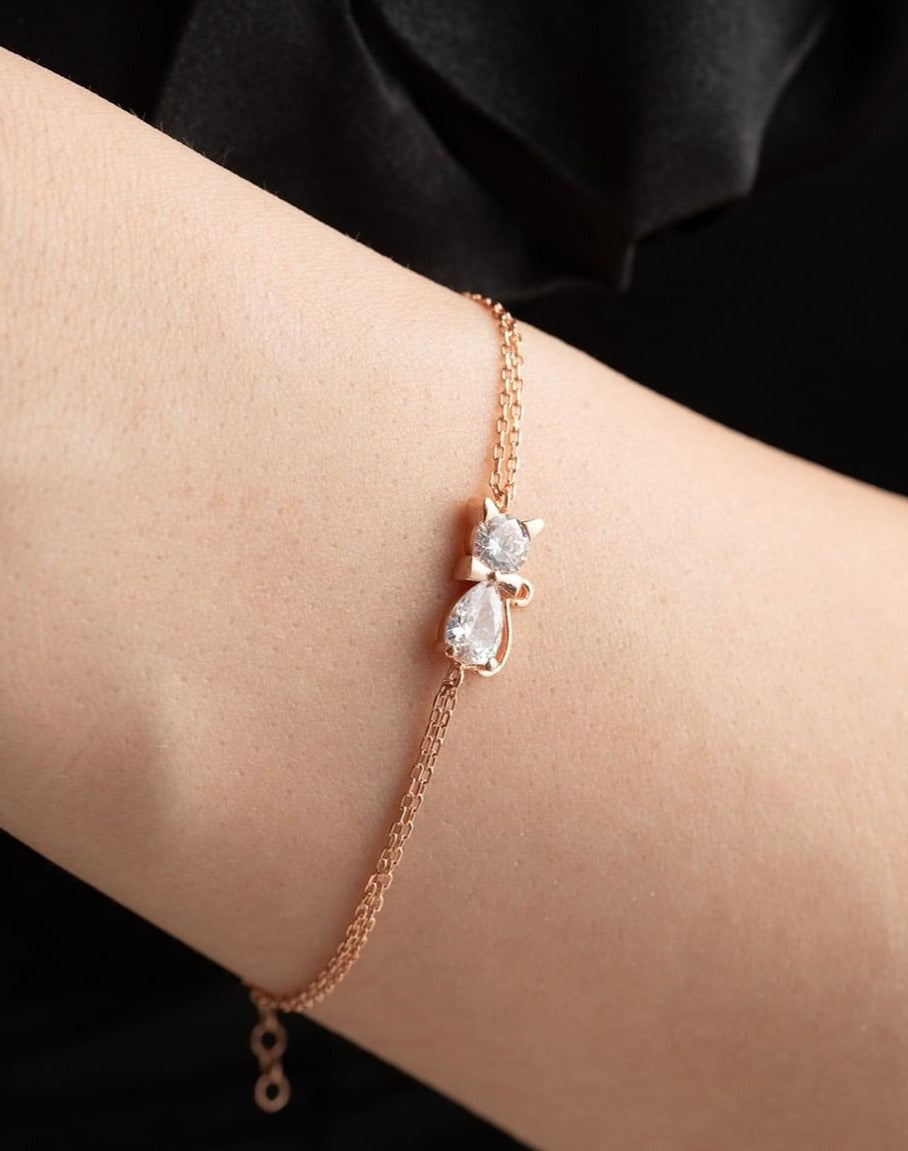 Cat Shape White Round And Pear Brilliant Cut Signity Diamond Solitaire Bracelet For Girl | Cable Chain Bracelet For Her | Everyday Wear Jewelry