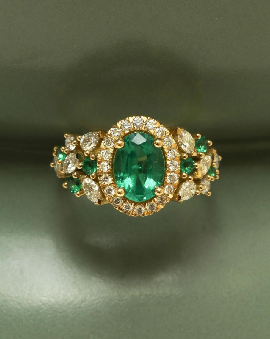 2.6CT Green Oval Cut Halo Ring | Anniversary Gift Ring For Her | Unique Ring | Gift For Sister