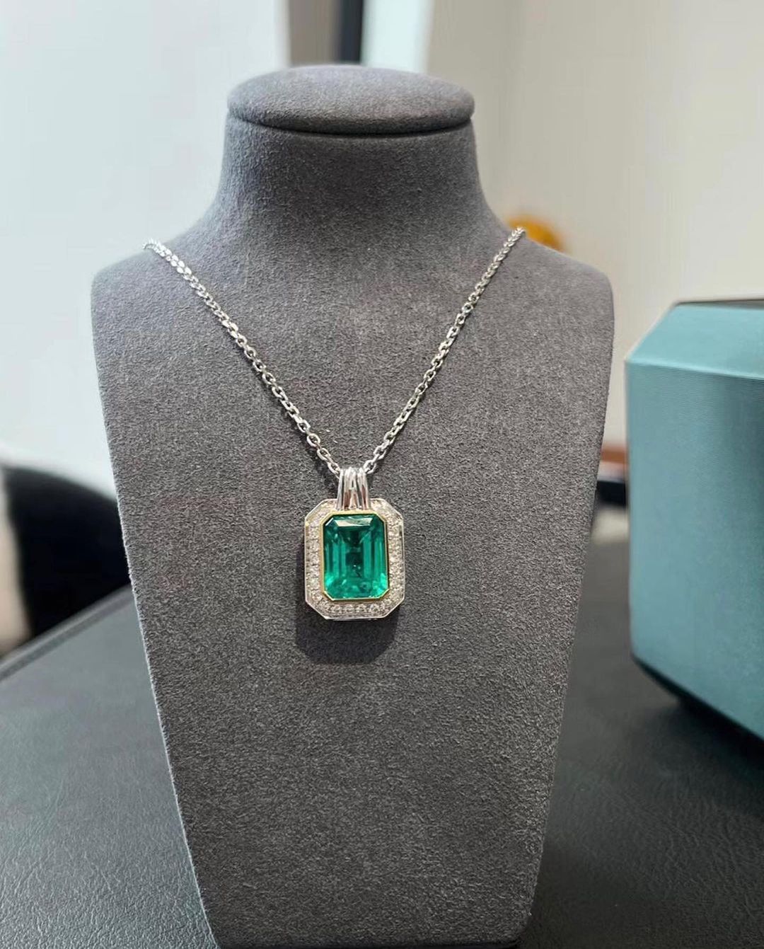 2.88Ct Green Emerald Cut Halo Pendant | Wedding Pendant For Bridal | Charming Pendant | Birthstone Pendant