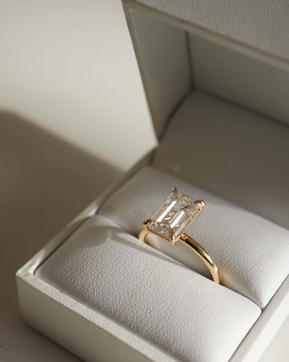 2.8Ct White Emerald Cut Solitaire Ring | Delicate Solo Diamond Ring | Simple Ring | Classic Ring