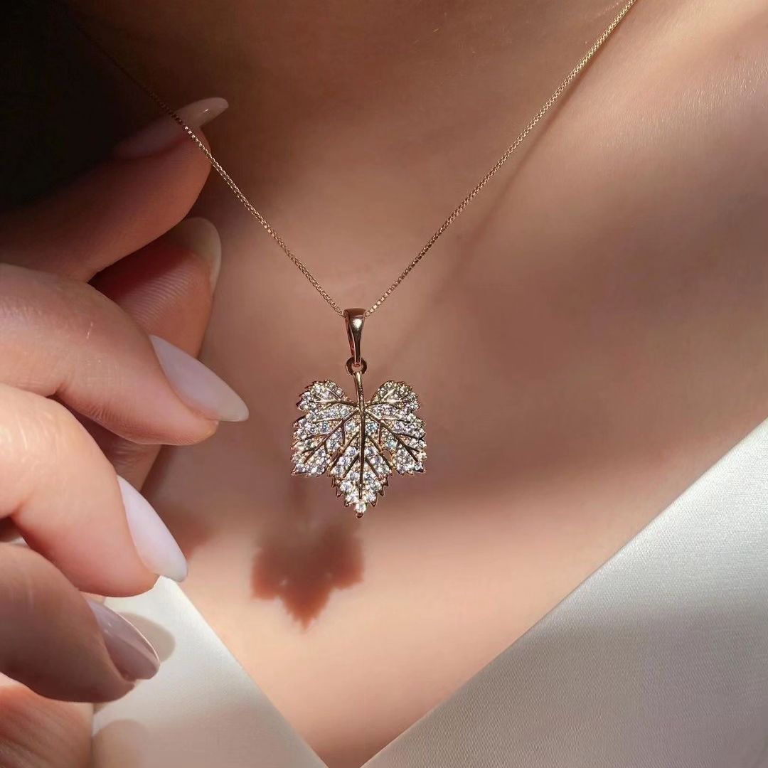 Leaf Shape 2.77Ct White Round Cut Cluster Pendant | Birthday Gift Pendant | Thank You Gift Pendant | Luxury Jewelry