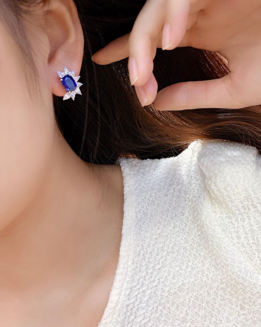 Blue Cushion Cut Cubic Zirconia Solitaire With Cluster Earrings | Bridal Wedding Gift Earring | Thank You Gift Earring For Women