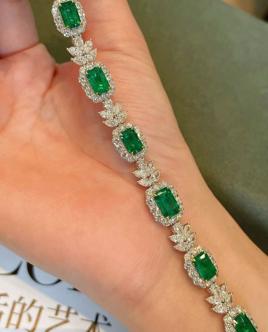 Green Emerald Brilliant Cut Signity Diamond Halo With Cluster Bracelet | Wedding Jewelry Gift Bracelet For Bridal | Stylish Engagement Gift For Love
