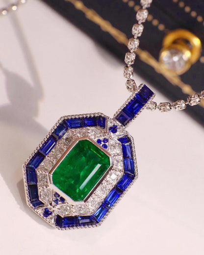 Vintage 2.80Ct Green Emerald Cut Bezel Pendant | Surprise Gift Pendant For Her | Elegant Jewelry Piece | Fashion Jewelry