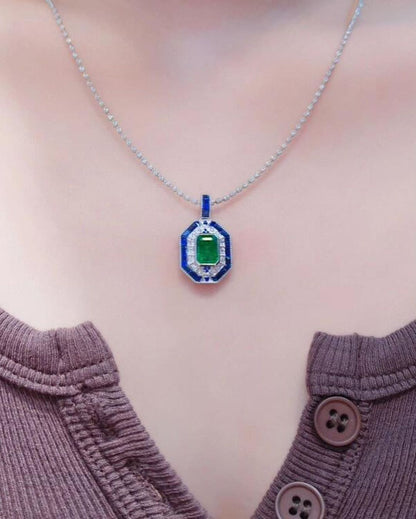 Vintage 2.80Ct Green Emerald Cut Bezel Pendant | Surprise Gift Pendant For Her | Elegant Jewelry Piece | Fashion Jewelry